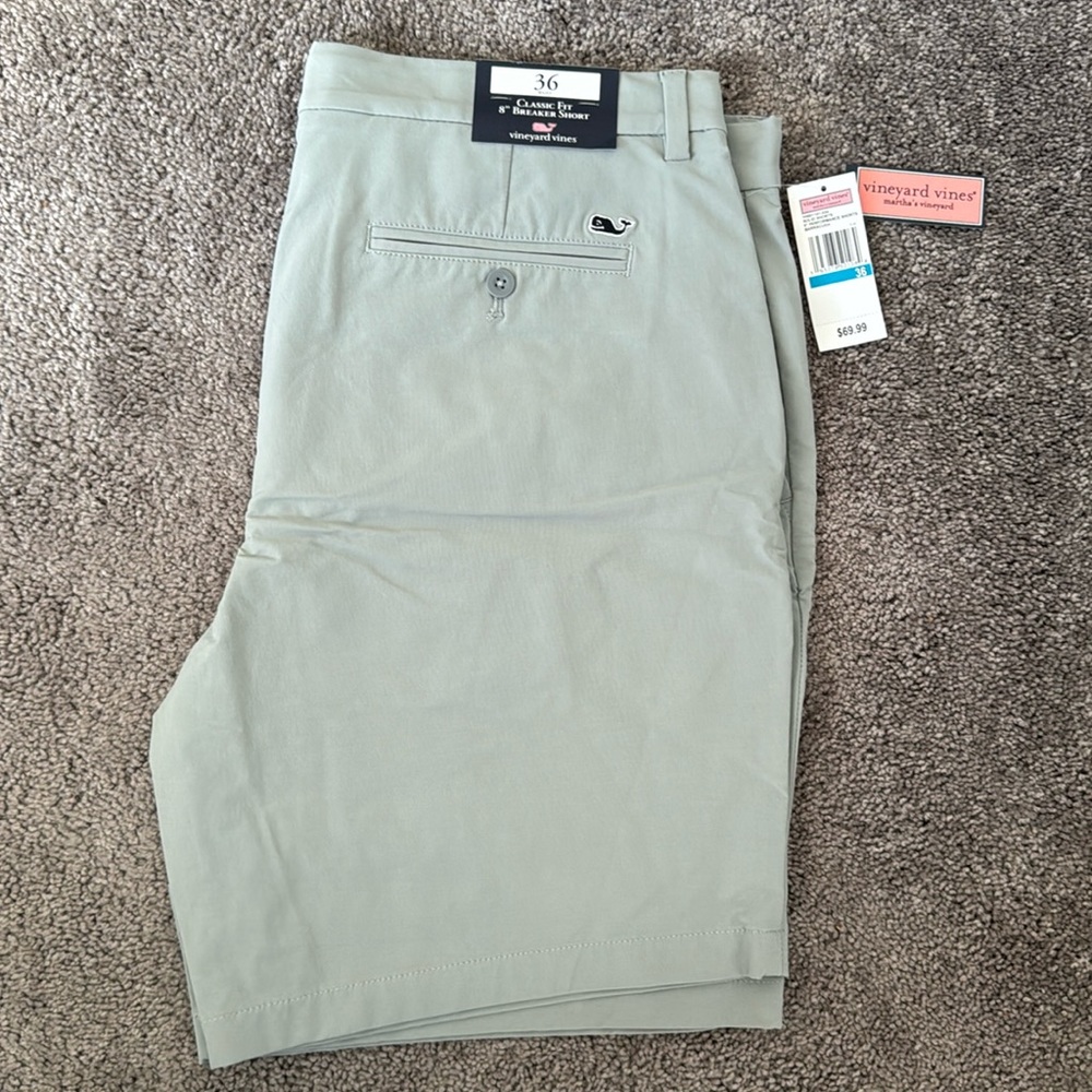 Vineyard Vines 8” Breaker Shorts